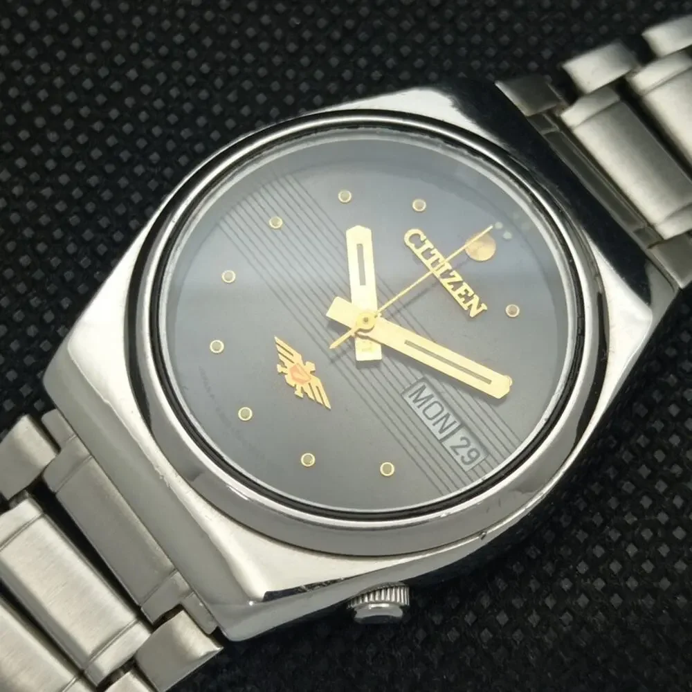 Vintage 1971 Citizen Automatic Mens Silver Watch W/daydate & Gold accents